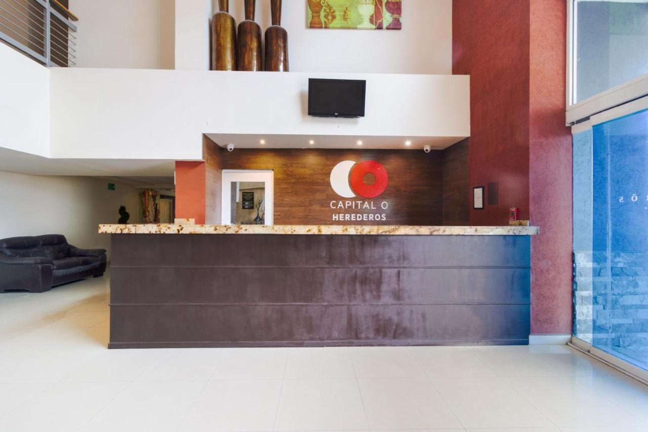 Capital O Hotel Herederos, Piedras Negras 外观 照片