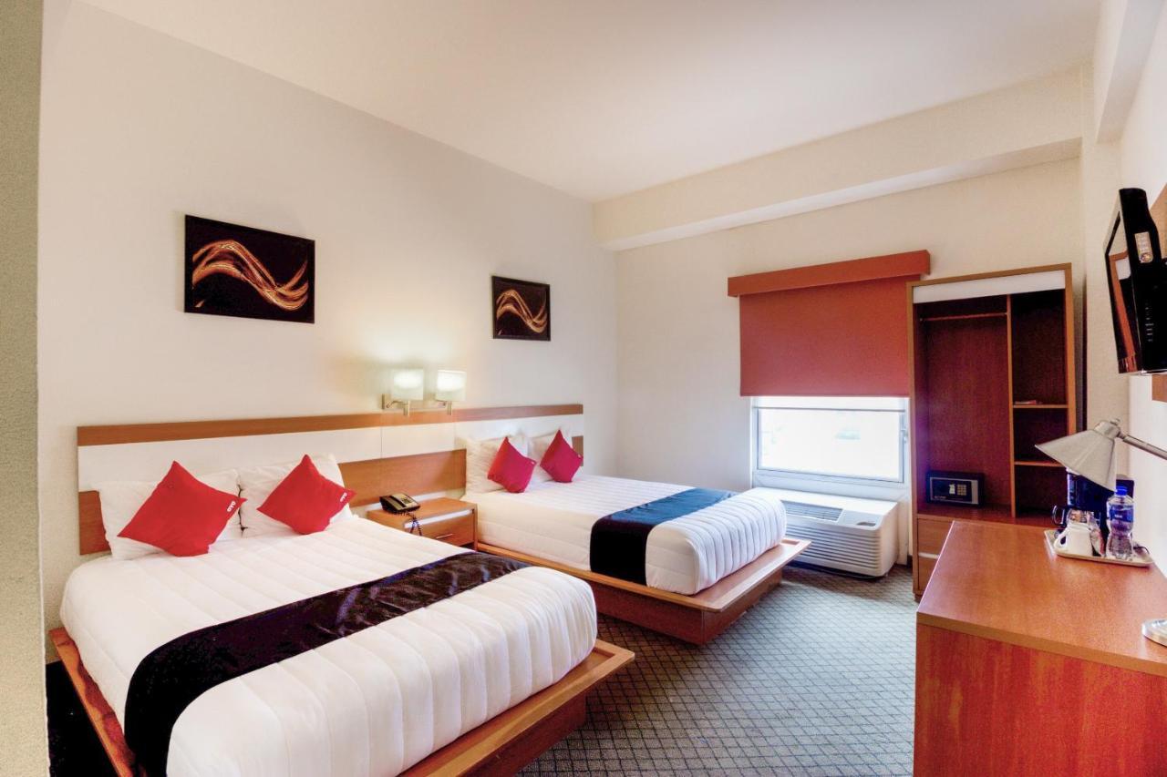 Capital O Hotel Herederos, Piedras Negras 外观 照片