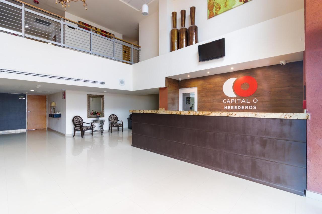 Capital O Hotel Herederos, Piedras Negras 外观 照片